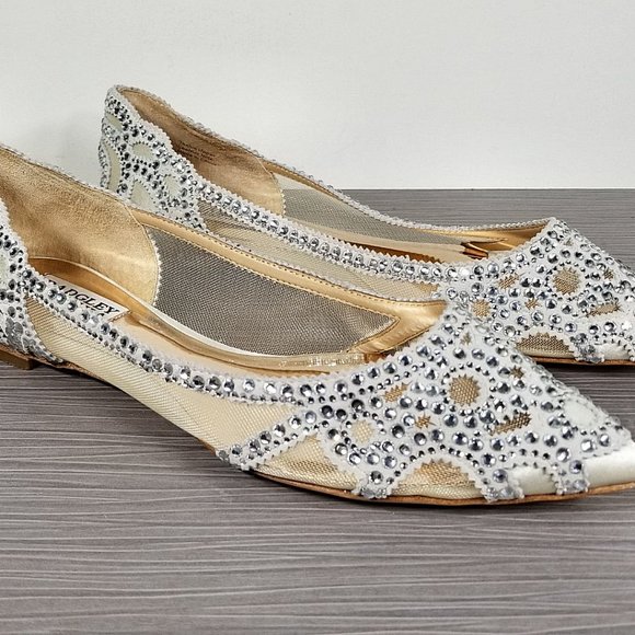 Badgley Mischka Gigi Crystal Pointy Toe Flat, Ivory Satin, Womens Size 7 - Picture 3 of 10